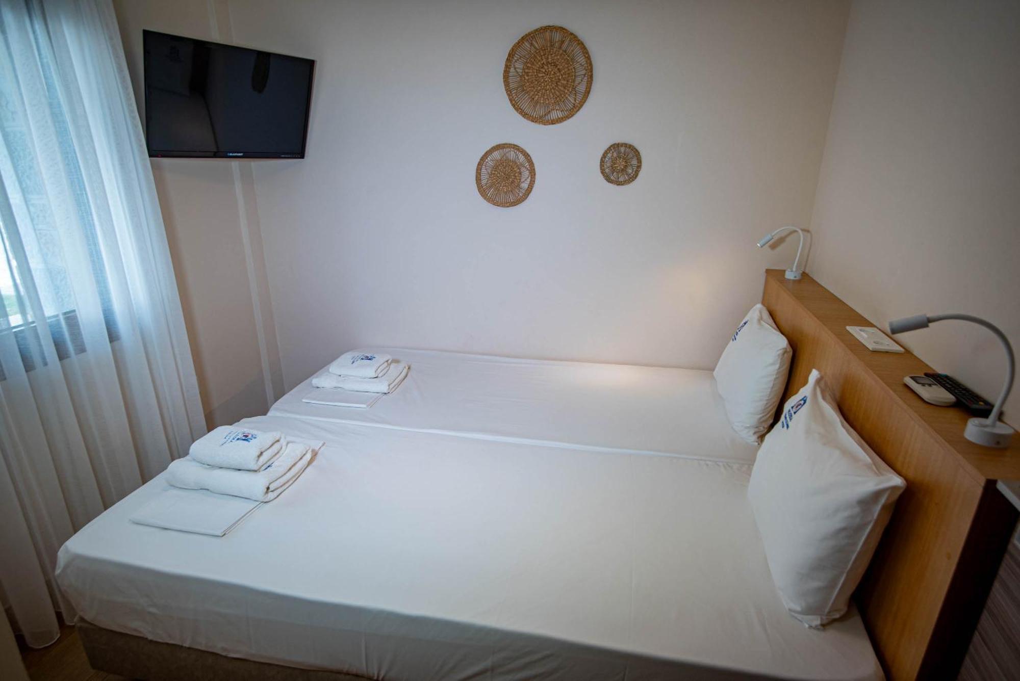 Perdika Ionion Villas 외부 사진